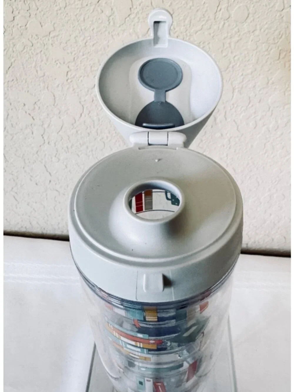 New Tervis Insulated Water Bottle Scholastic Book Pattern Lid 24oz BPA-Free
